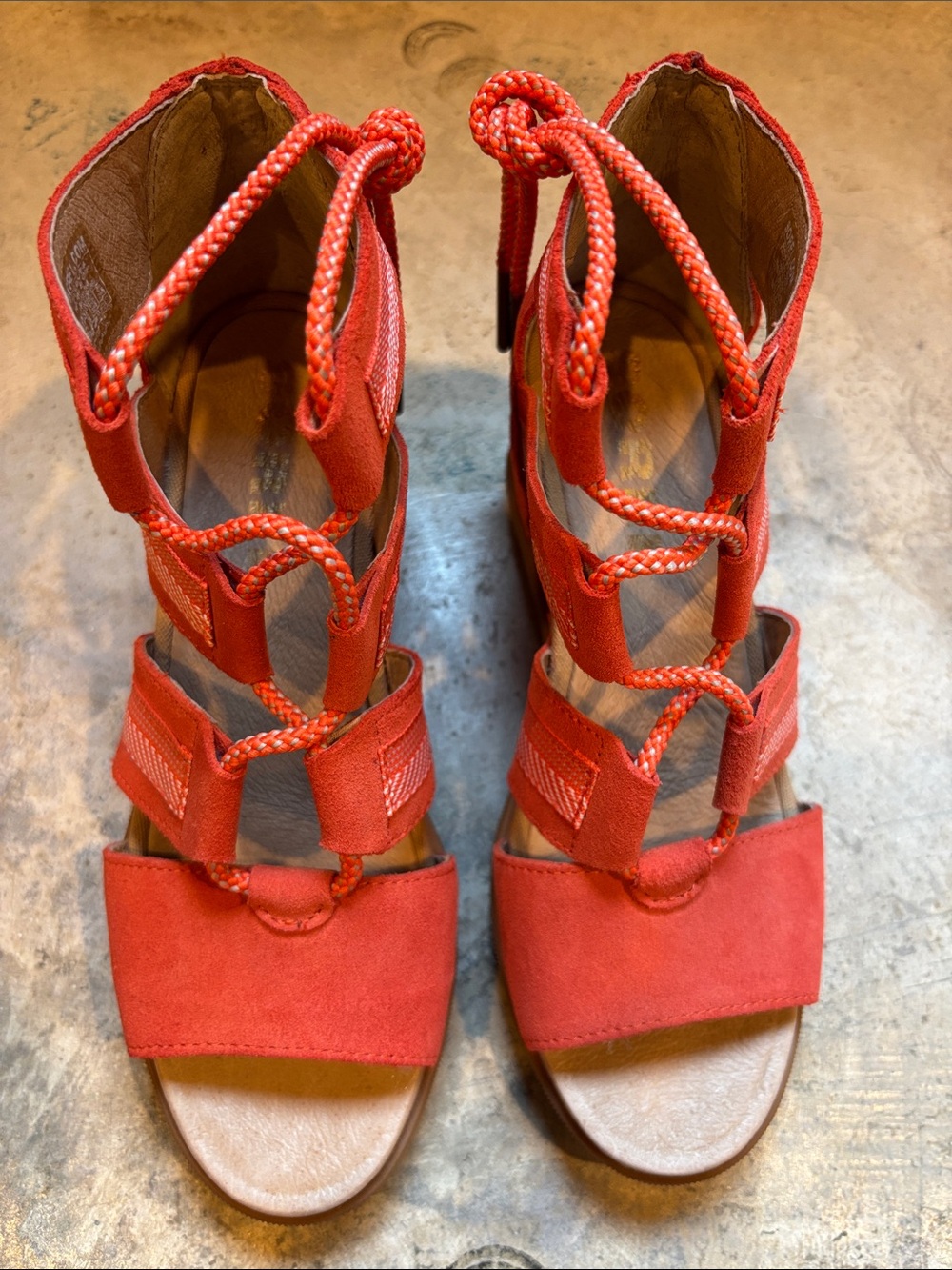 Sorel Women’s Bright Orange Strappy Sandals - Picture 5 of 9